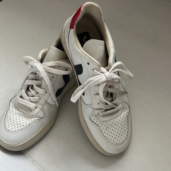 Red, White, Blue Women’s veja White Nautico Pekin V-10 Sneakers 37 6 6.5 - Picture 4 of 7